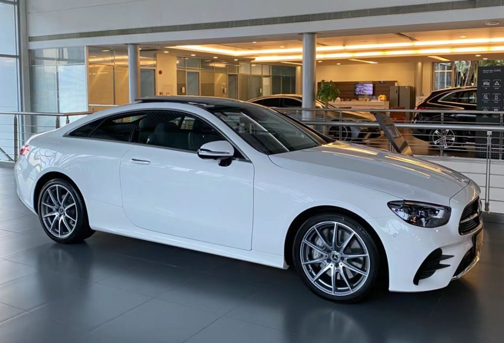 19.Benz E300de